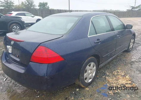2007 Honda Accord 2.4 Lx из США, поврежденный, VIN 1HGCM56497A157251